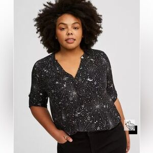 Torrid Harper 3/4 Sleeve Pullover Blouse - Star Cluster size 4